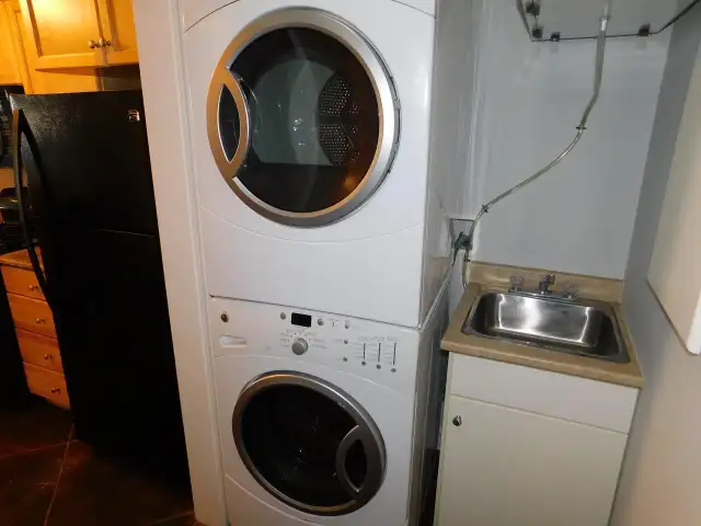 Sweet Downtown Dartmouth 1bed/1bath condo! VIDEO TOUR! - Photo 13