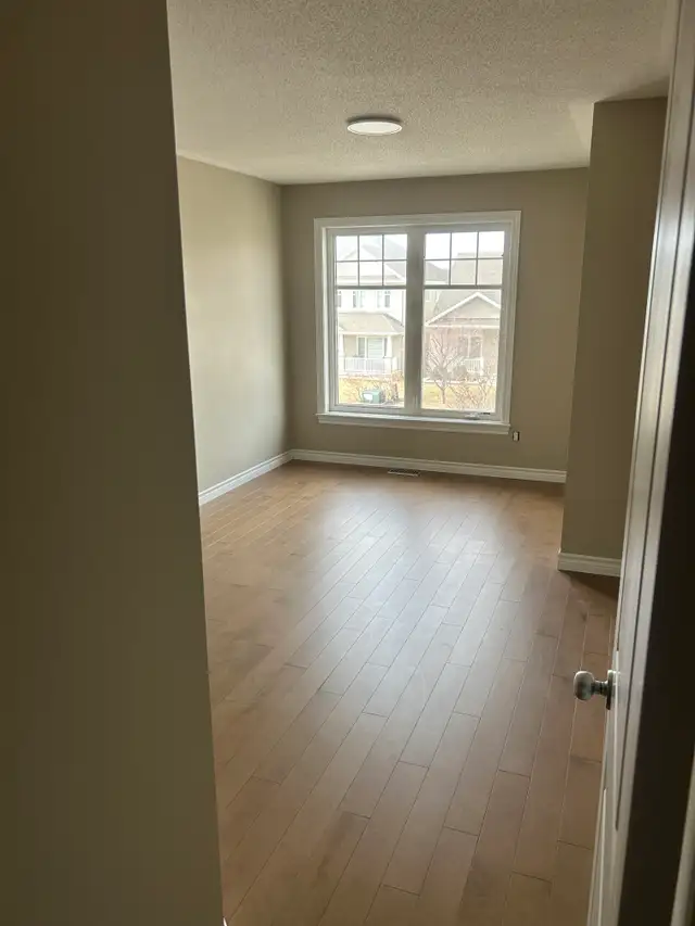 511 Strasbourg: 3 Bedroom Row-Townhome (Orleans, Ottawa) - Photo 10
