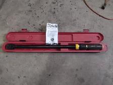 Clé dynamométrique de 1.3cm ou 1/2'' a micro-réglage STAYLEY FAT