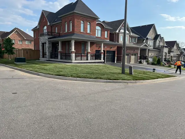 Durham region sodding installation - Photo 3