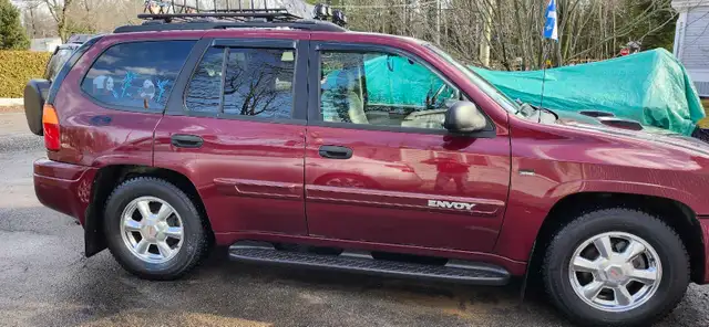 GMC ENVOY 2004 145,000 KILOMÈTRES ORIGINAL - Photo 2