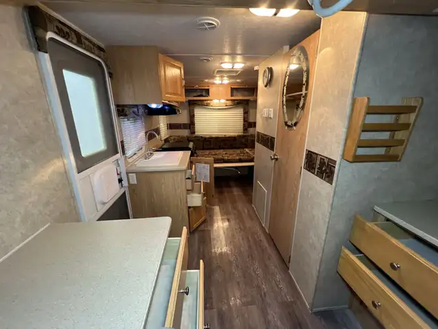 2008 Stampede 158, HYBRID, COMPACT, LARGE DINETTE - Photo 4