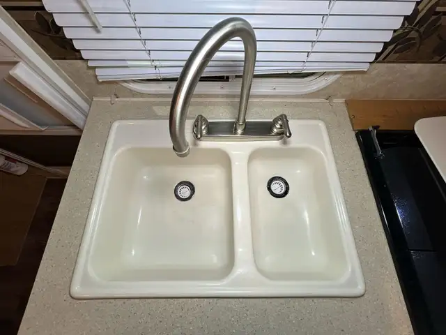 2008 Stampede 158, HYBRID, COMPACT, LARGE DINETTE - Photo 20