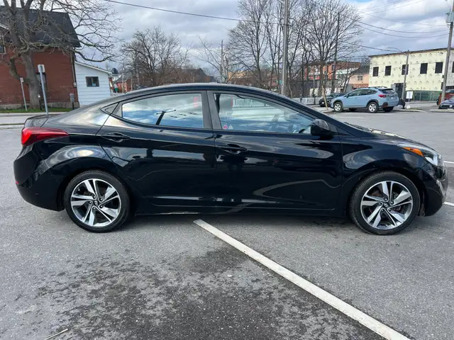 2015 Hyundai Elantra GLS - Photo 4