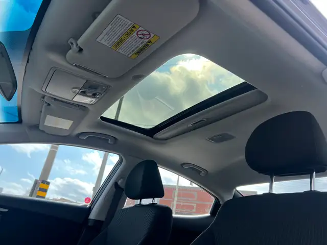 2015 Hyundai Elantra GLS - Photo 12