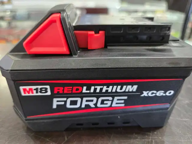 NEW MILWAUKEE FORGE XC 6.0 BATTERY $$