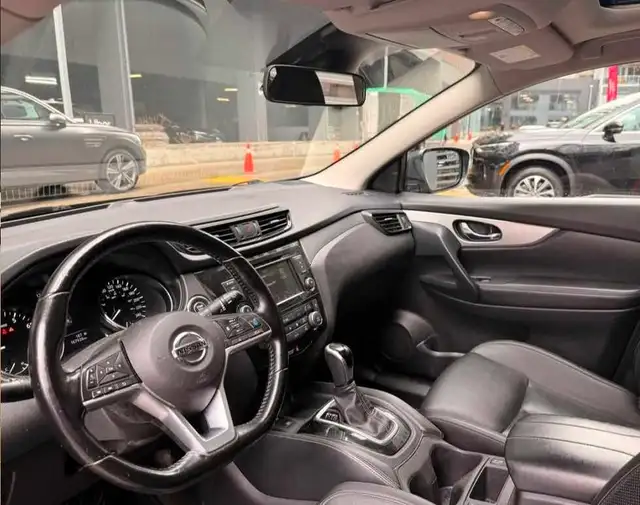 Denting & Painting Services | Auto Repair | Vehicle Refinishing - Photo 2