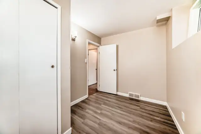 3 Bed 1 Bath Unit - 2-327 Dalhousie - Photo 7