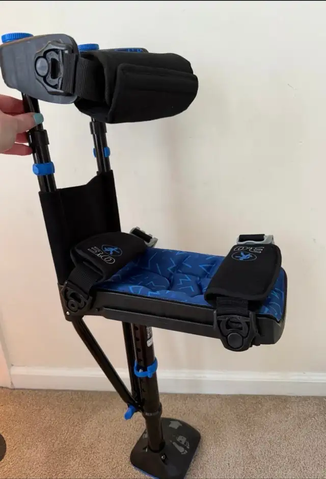 I-Walk knee crutch - Photo 3