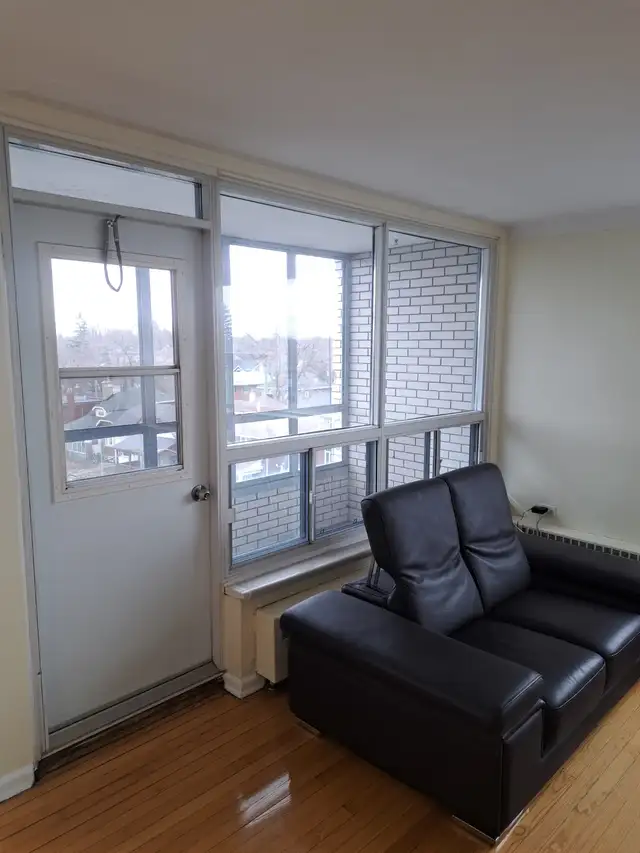 Furnished 1 bed 1 bath apt available May 1 Glebe 1 parking avail - Photo 7