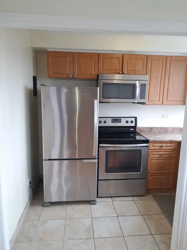 Furnished 1 bed 1 bath apt available May 1 Glebe 1 parking avail - Photo 14