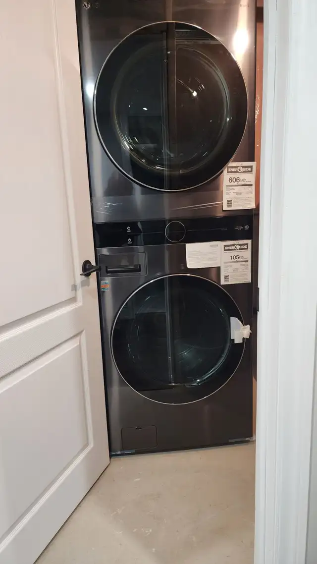 Gorgeous 1-bedroom 1-bathroom Basement Apartment - Photo 9