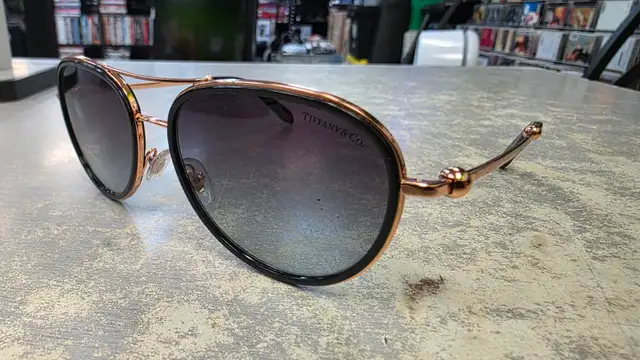 Tiffany & Co. Sunglasses - TF3059 - Photo 2
