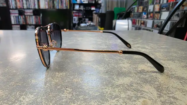 Tiffany & Co. Sunglasses - TF3059 - Photo 3