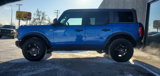 2025 Ford Bronco Full Size - Remote Start, Loaded, Low KMs - Photo 5