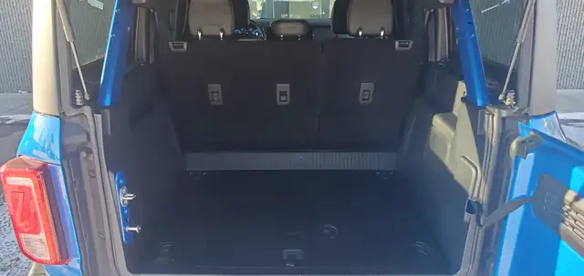 2025 Ford Bronco Full Size - Remote Start, Loaded, Low KMs - Photo 11