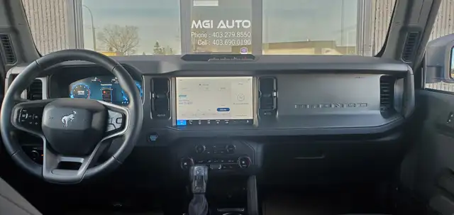 2025 Ford Bronco Full Size - Remote Start, Loaded, Low KMs - Photo 14