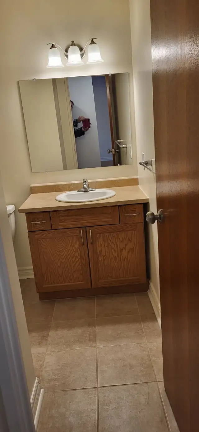 CENTRALLY LOCATED ONE BEDROOM Immediate Occupancy - Photo 8