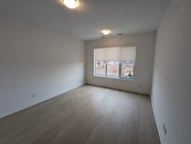 Beautifully Upgraded Spacious 2 Bedroom Condo in the Preserve! - Photo 5