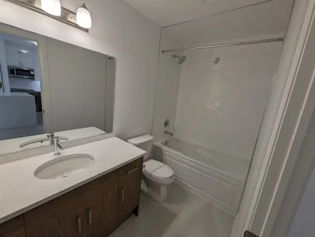 Beautifully Upgraded Spacious 2 Bedroom Condo in the Preserve! - Photo 10