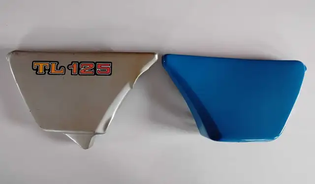 Moto Honda TL125 genuine side cover 1973-1976 couvercle de coté