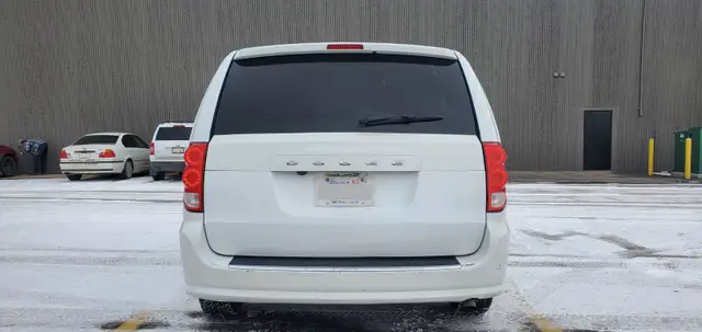 2019 Dodge Caravan SE FWD - 7 Passenger, 157,133kms, STO N GO - Photo 5