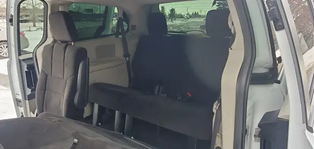 2019 Dodge Caravan SE FWD - 7 Passenger, 157,133kms, STO N GO - Photo 9