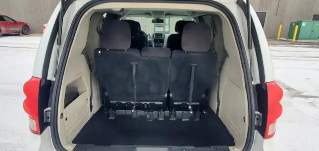 2019 Dodge Caravan SE FWD - 7 Passenger, 157,133kms, STO N GO - Photo 10