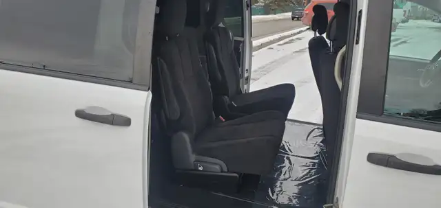 2019 Dodge Caravan SE FWD - 7 Passenger, 157,133kms, STO N GO - Photo 13