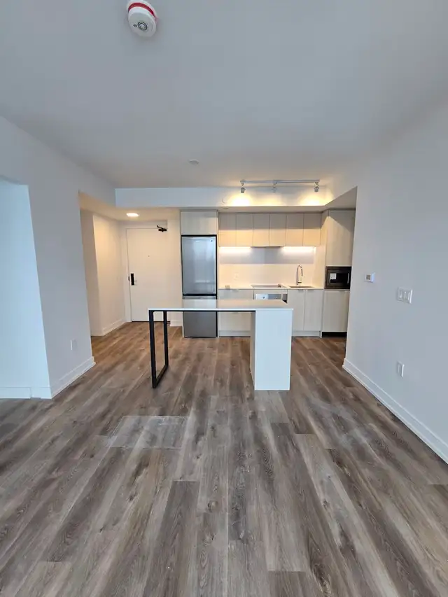 3 Bed 2 Wash Condo For Rent In Hamilton - Photo 3