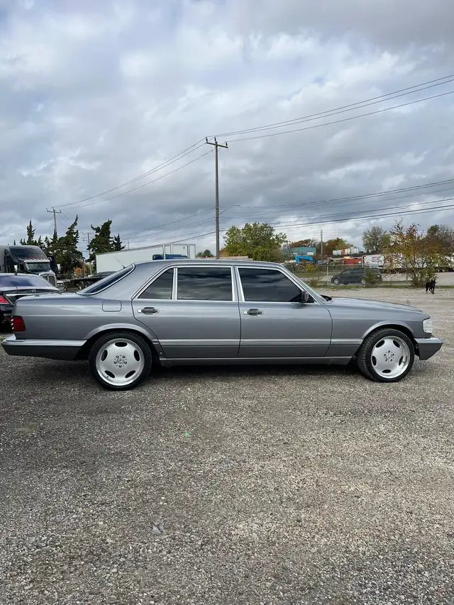 1990 Mercedes 560SEL - Photo 8