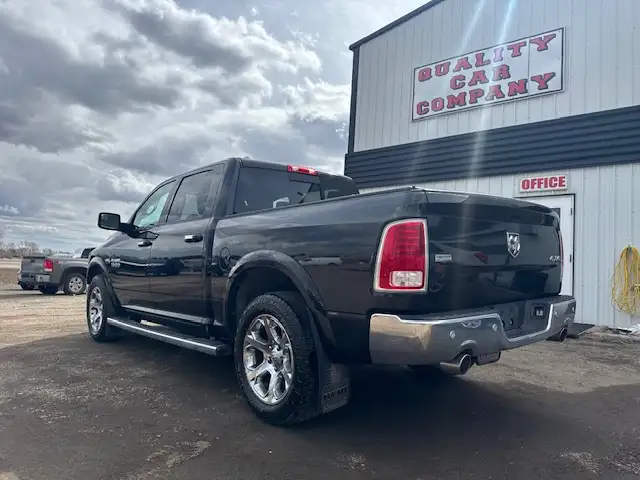 2016 Ram 1500 Laramie- WARRANTY INC, REMOTE START, LEATHER, ROOF - Photo 3