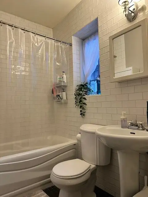 À ne pas manquer! Très Grand 3 ½ - NDG dans le Monkland Village - Photo 4