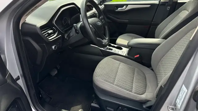 2020 Ford Escape SE Plug-In Hybrid - Photo 7