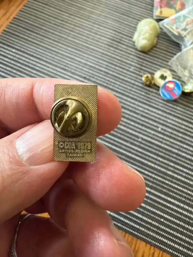 Olympic promo pins IBM , GM - Photo 3