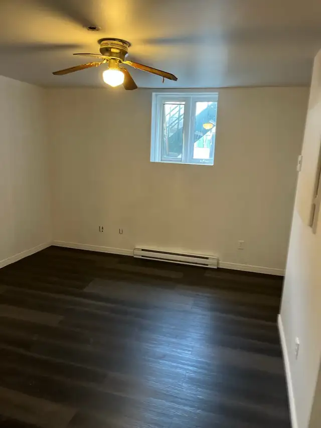 5 1/2 2 salles de bains 3 chambres à louer Sainte-Julienne - Photo 3