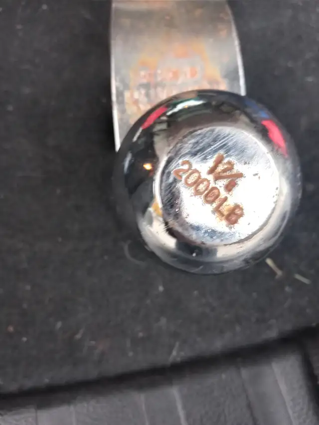 Trailer hitch. Ball is 1-7/8' - Photo 3