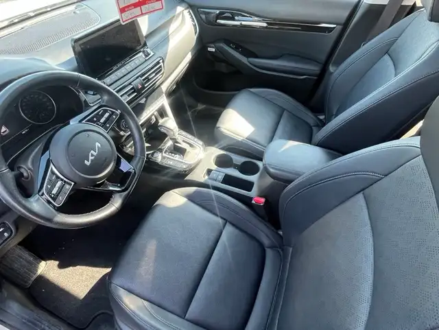 2022 Kia Seltos SX Turbo - Photo 9