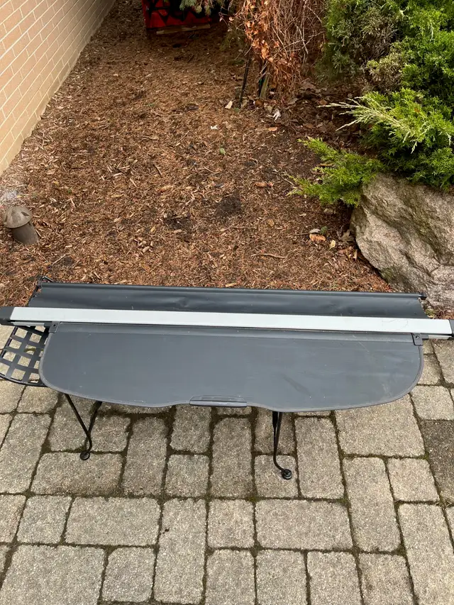 SUBARU OTBACK REAR FLOOR MAT AND COVER - Photo 2