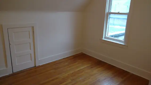 3 Bedroom Sandy Hill Apartments for Rent (Somerset/Blackburn) - Photo 3