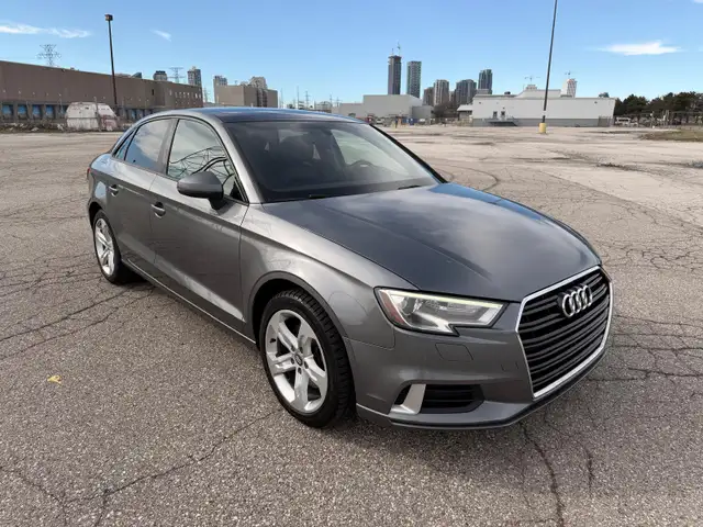 2017 Audi A3 2.0T Komfort- GREAT SHAPE-APPLE CAR PLAY! CERTIFICA