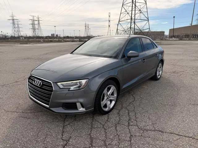 2017 Audi A3 2.0T Komfort- GREAT SHAPE-APPLE CAR PLAY! CERTIFICA - Photo 3