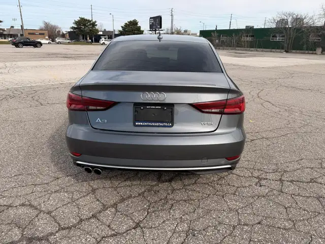 2017 Audi A3 2.0T Komfort- GREAT SHAPE-APPLE CAR PLAY! CERTIFICA - Photo 6