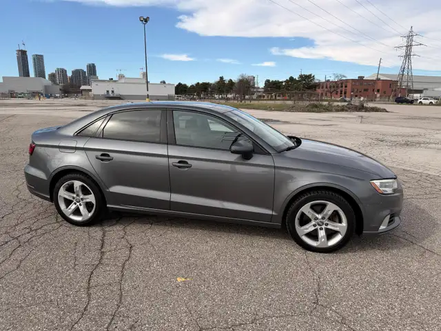 2017 Audi A3 2.0T Komfort- GREAT SHAPE-APPLE CAR PLAY! CERTIFICA - Photo 8