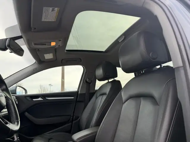 2017 Audi A3 2.0T Komfort- GREAT SHAPE-APPLE CAR PLAY! CERTIFICA - Photo 13