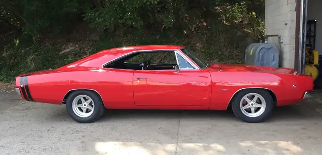 1968 Dodge Charger - Photo 3