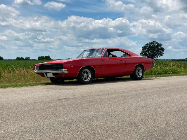 1968 Dodge Charger - Photo 4