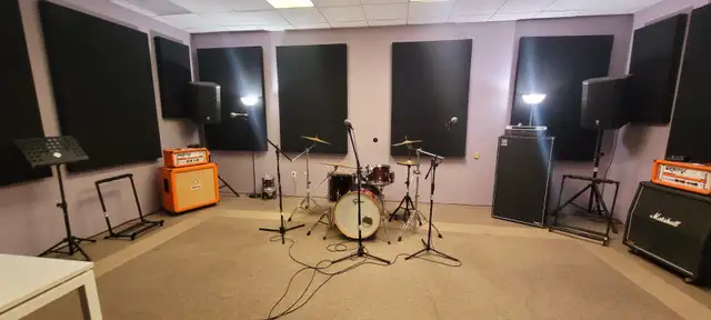 Jam Chamber - Toronto's Best Rehearsal Studio - Photo 7