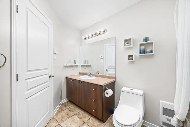 Maison rénové 4 chambres   piscine chauffée – secteur recherché - Photo 20