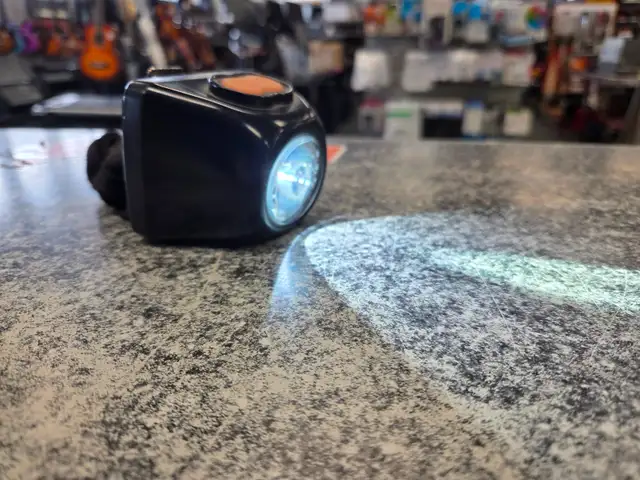 Kosto ALK200 Miner's Cap Light w/Emergency LED @ Cashopolis!! - Photo 4